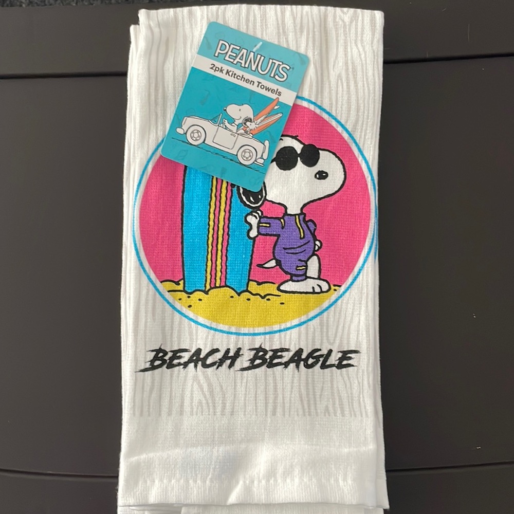 Snoopy "Beach Beagle" Kitchen Towels
